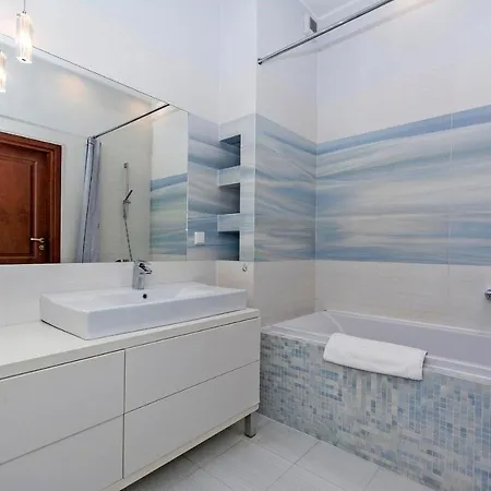 Mumbai - Neptun Park By Oneapartments