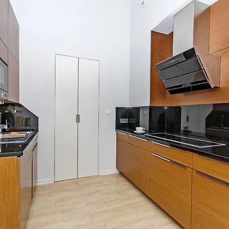 Mumbai - Neptun Park By Oneapartments Apartament