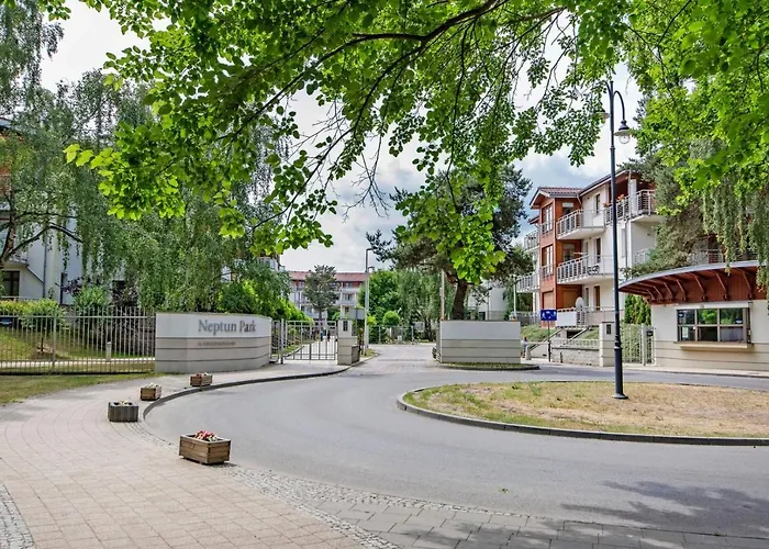 Mumbai - Neptun Park By Oneapartments *